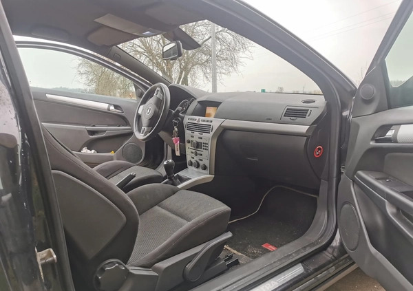 Opel Astra cena 9900 przebieg: 260000, rok produkcji 2006 z Białystok małe 29